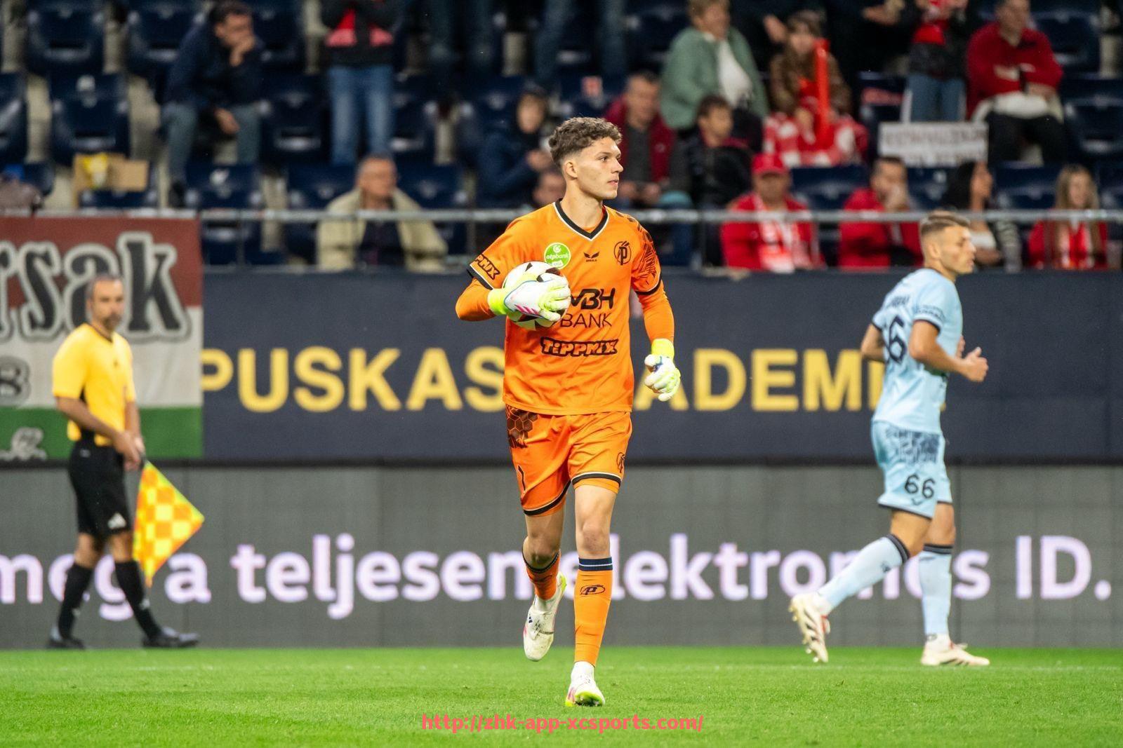 杏彩体育-英超球队交税：英超球队的税务情况与经济管理