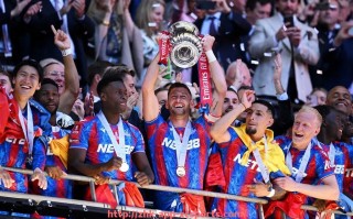 杏彩体育-火箭队历史老球员名单回顾与球迷记忆中的巨星 杏彩体育-火箭队历史老球员名单回顾与球迷记忆中的巨星